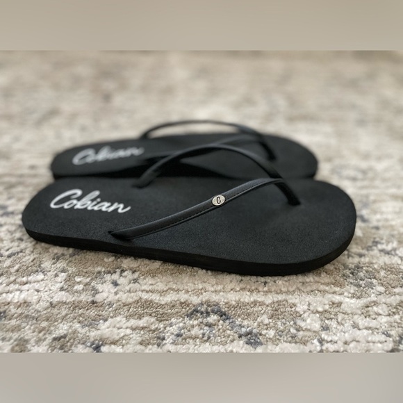 Cobian Nias Bounce 2‎ Flip Flop Sandal Womens Size 8 Black Comfort - Picture 3 of 7